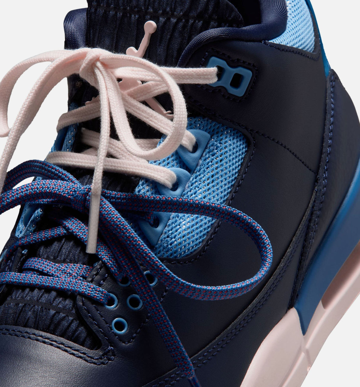 Air Jordan 3 Retro Sport Renaissance – Women's Lifestyle Shoe | Obsidian/Chalk/Track Red