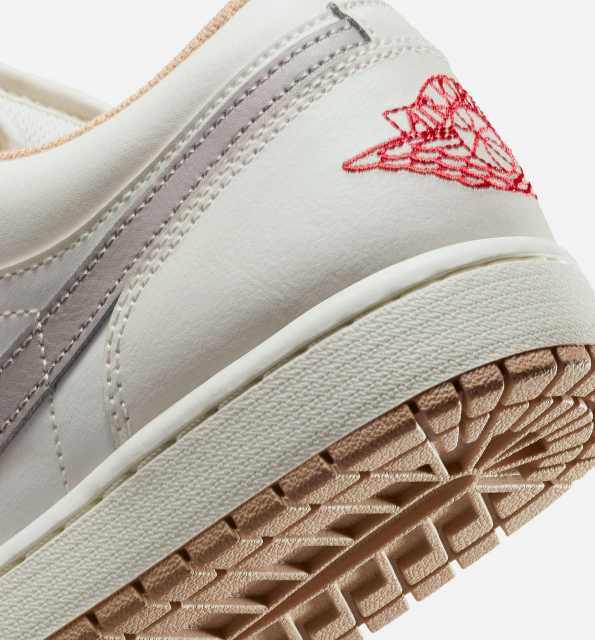 Air Jordan 1 Low Men's Lifestyle Shoe