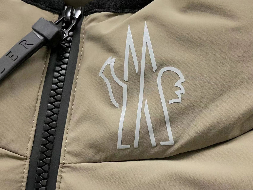 Moncler Arcesaz Down Jacket – Khaki