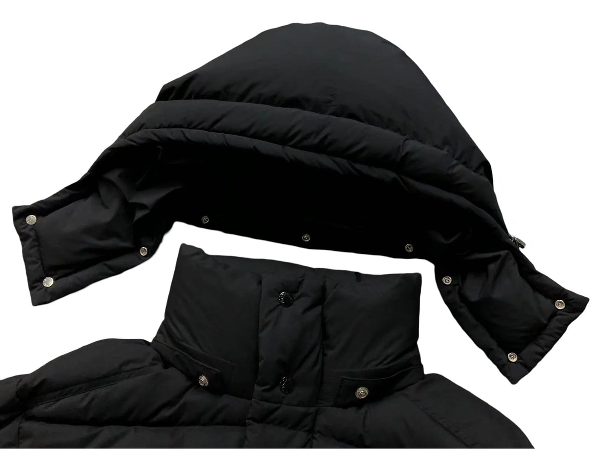 Moncler Vézère Down Jacket – Triple Black