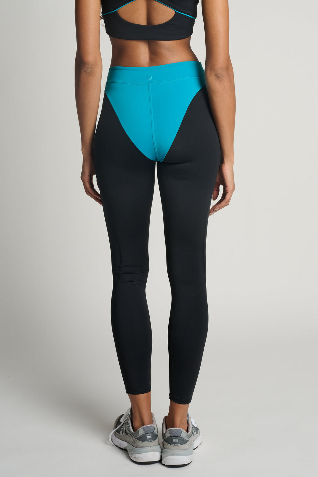 High Cut Legging