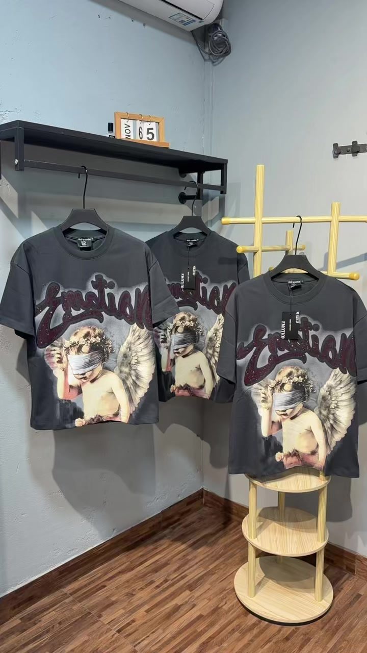 MIXED EMOTION Angel Graphic Short-Sleeve T-Shirt