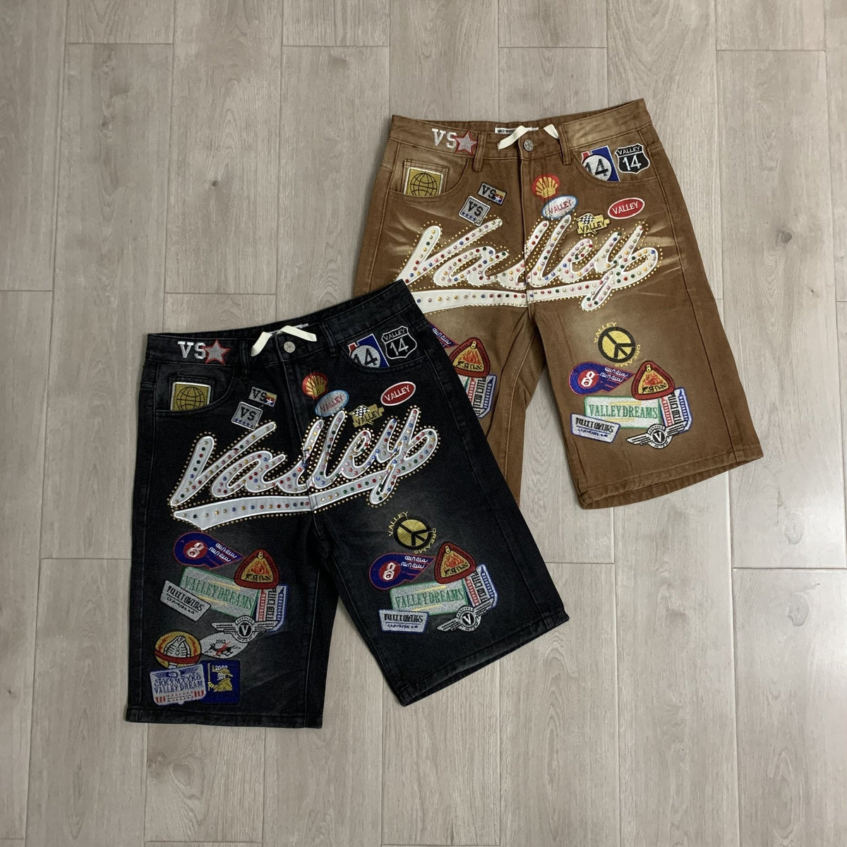 VALE 1980s Patch Rhinestone Denim Shorts