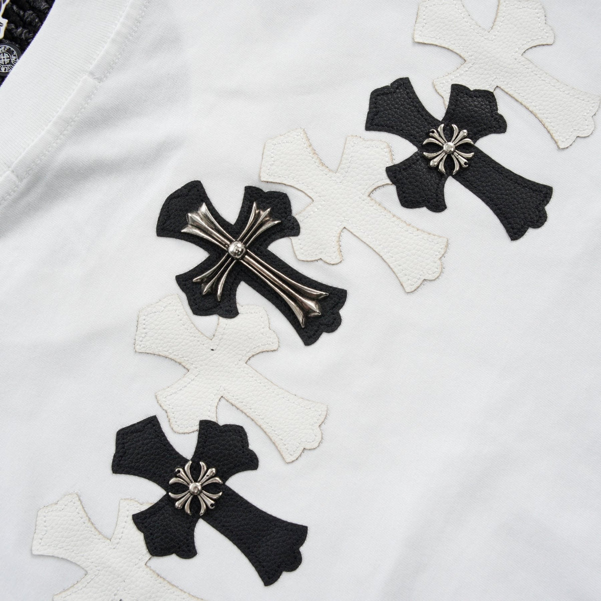 Chrome Hearts Contrast Cross Applique T-Shirt