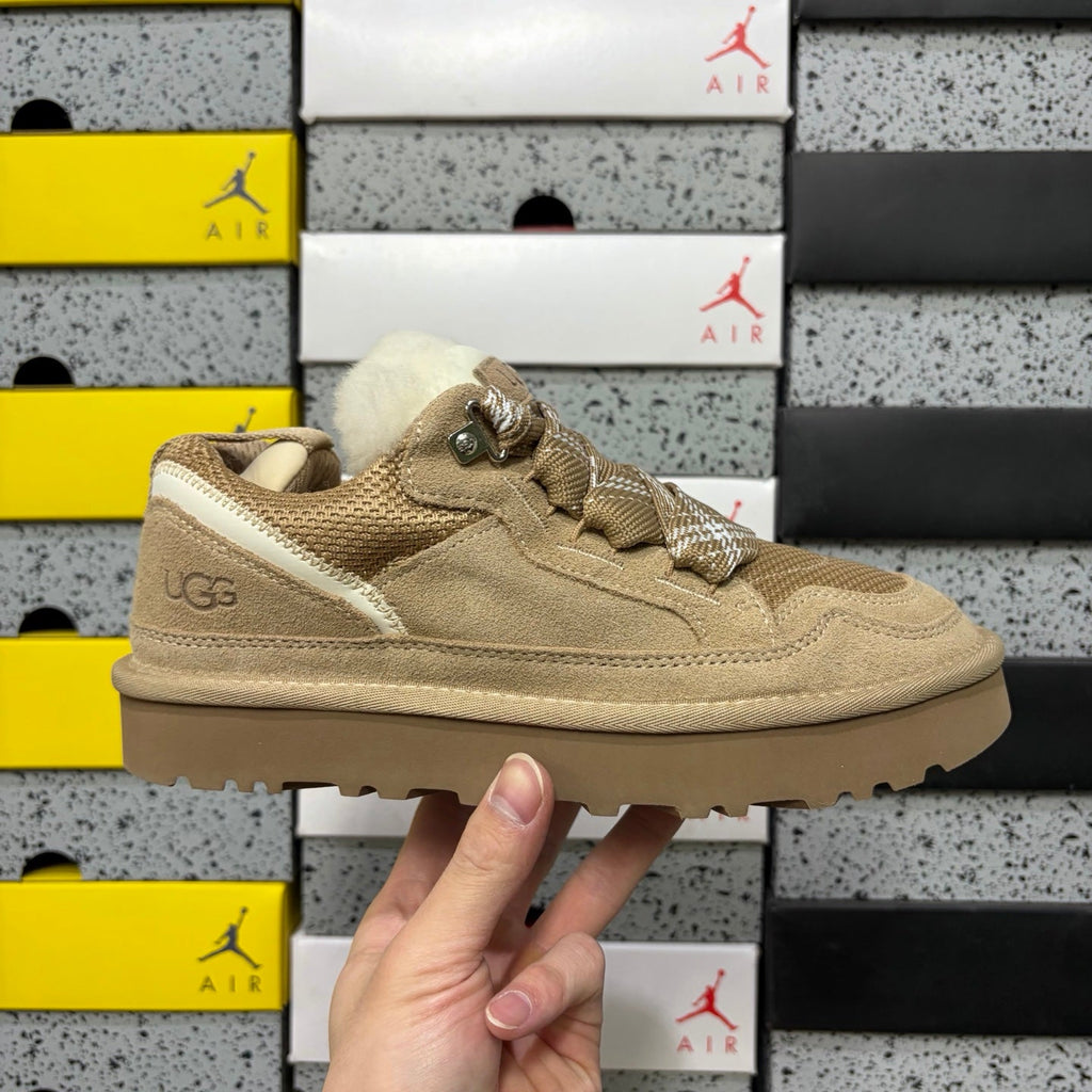 UGG Lowmel Lace-Up Sneaker – Suede & Mesh Low-Top Trainer with Shearling Lining & Tonal Lug Sole in Sand