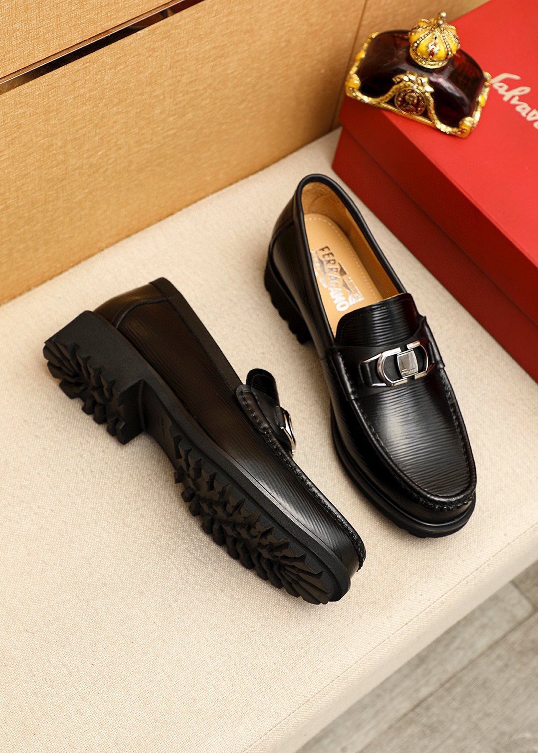 Ferragamo Black Textured Buckle Loafers