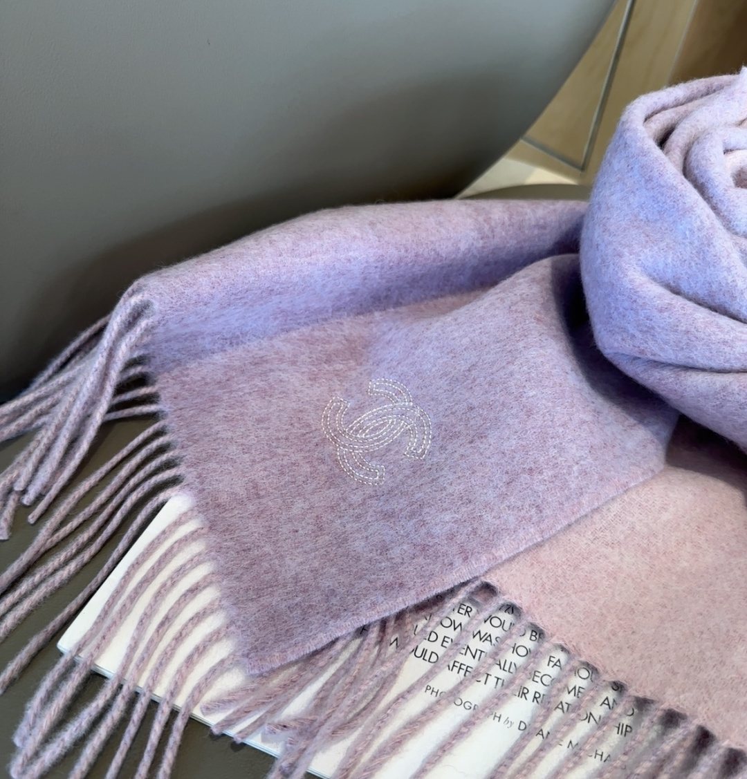 Chanel Two-Tone Fringed Scarf