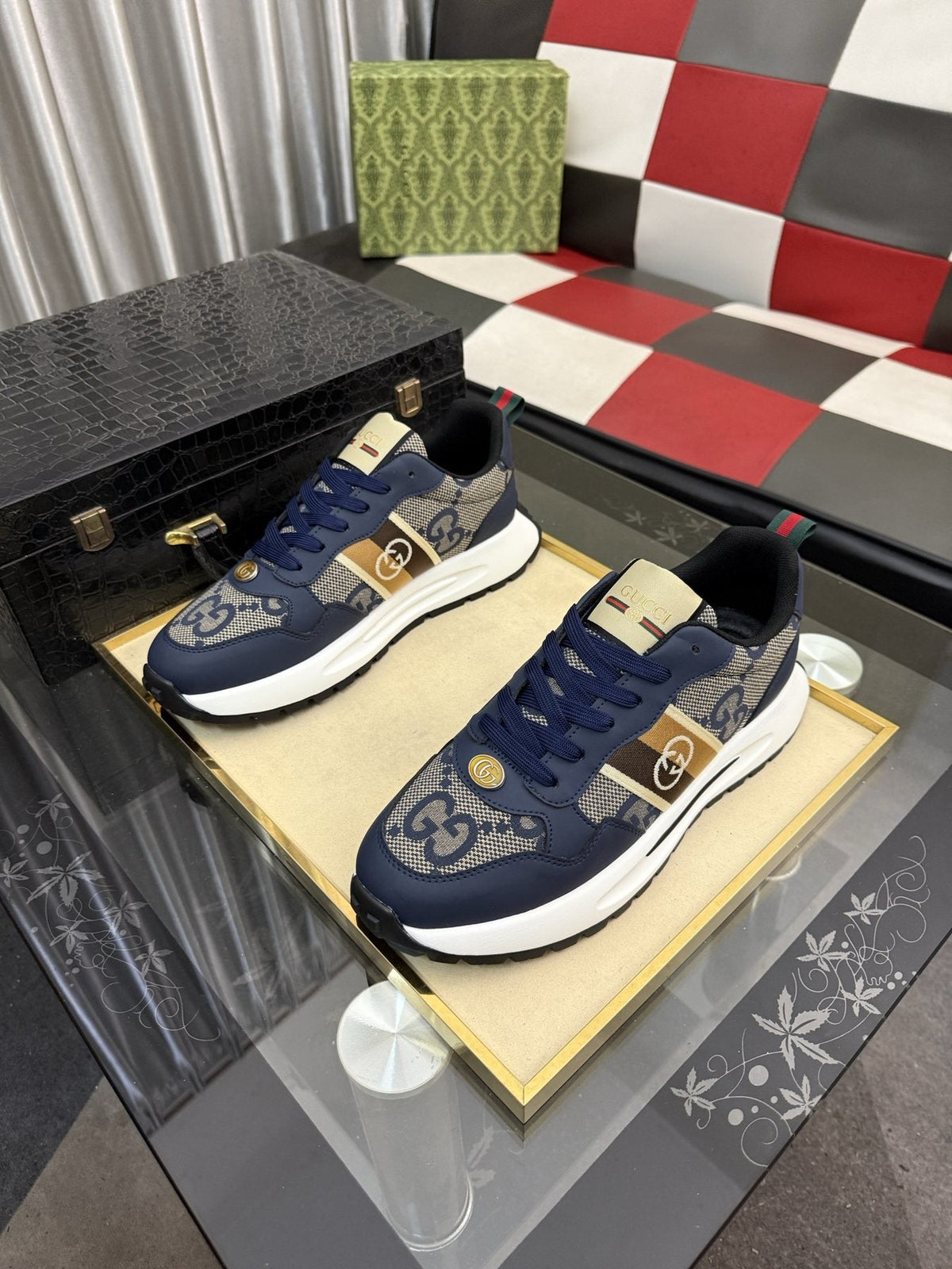 Gucci Patterned Low-Top Sneakers