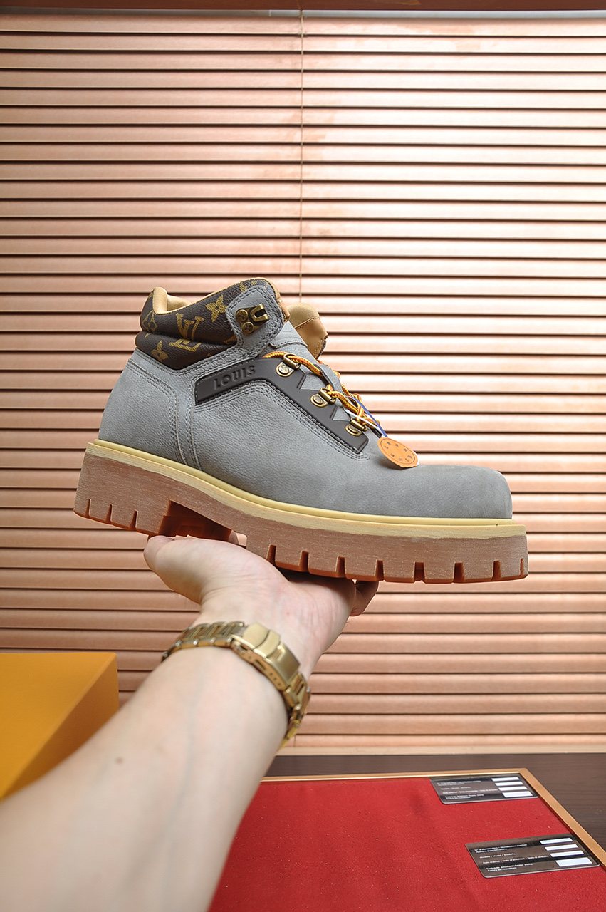 Louis Vuitton Lace-Up Lug-Sole High-Top Boots
