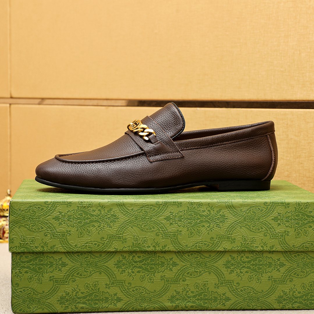 Gucci Pebble Leather Loafers