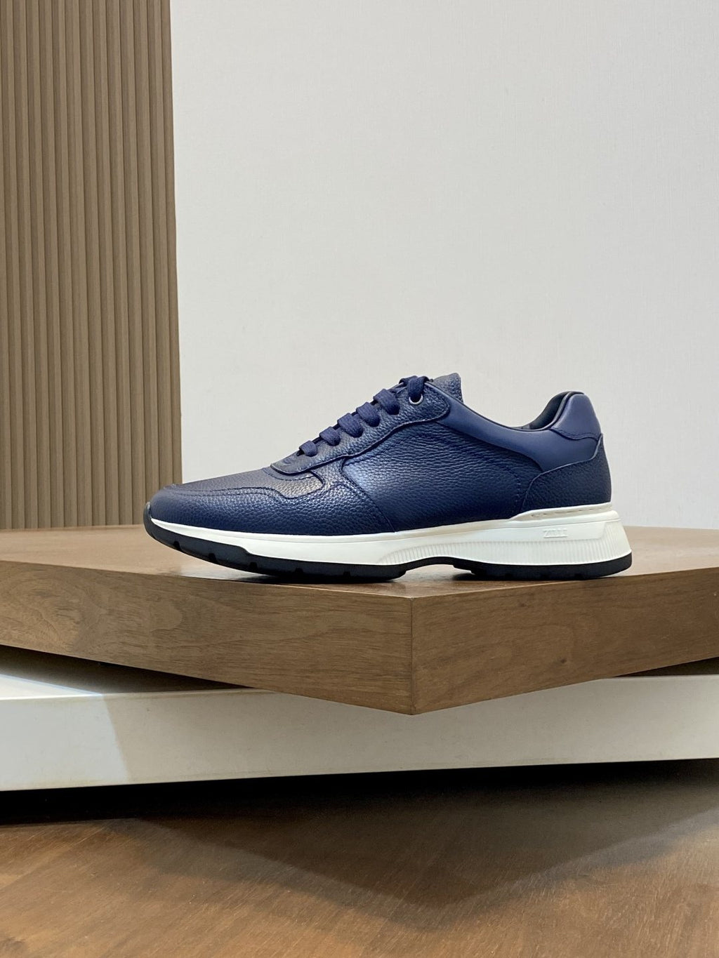 Zilli Men's Stitched Low-Top Sneakers - Rounded Toe