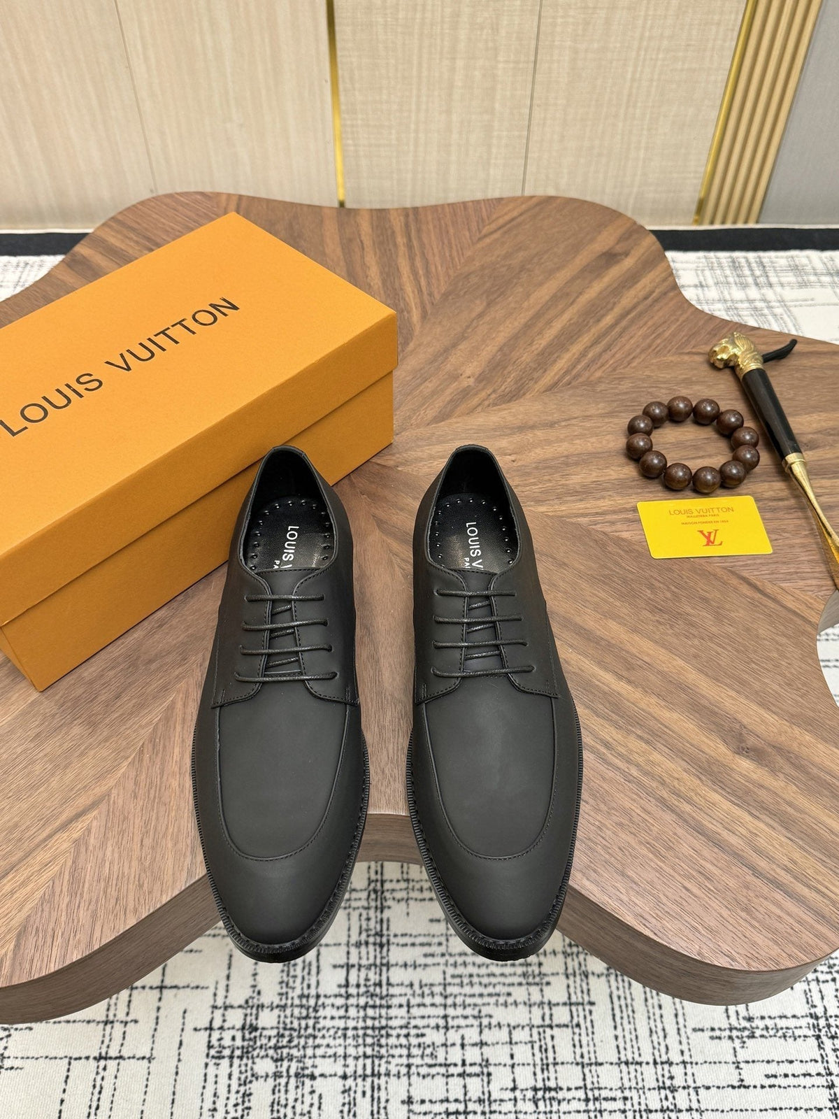 Louis Vuitton Plain-Toe Lace-Up Shoes