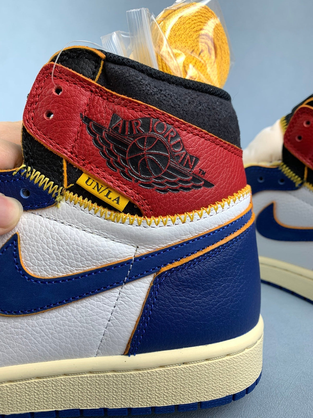 Air Jordan 1 High UN Blue/White Color-Block Unisex Sneakers BV1300-146